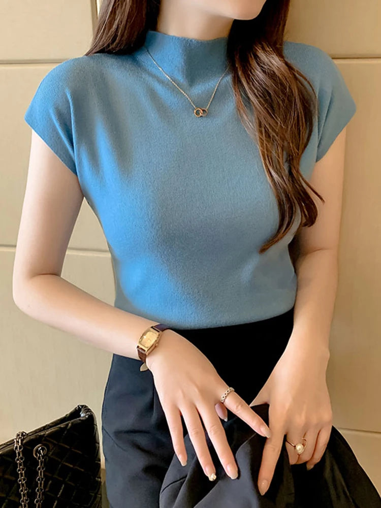 Knitted Sleeveless Top